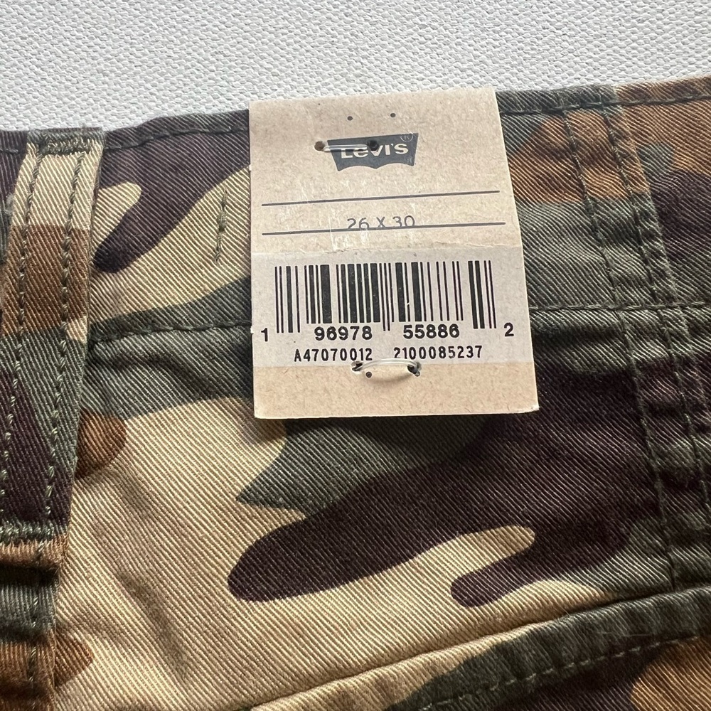 NWT Women's Levis 94 Baggy Cargo Pants 26x30 Camouflage Mid-Rise Wide Leg - Picture 12 of 14